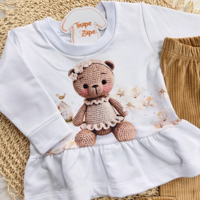 Conj. Colete, Blusa Ursinha de Crocê e Calça de Veludo Canelado - Areia